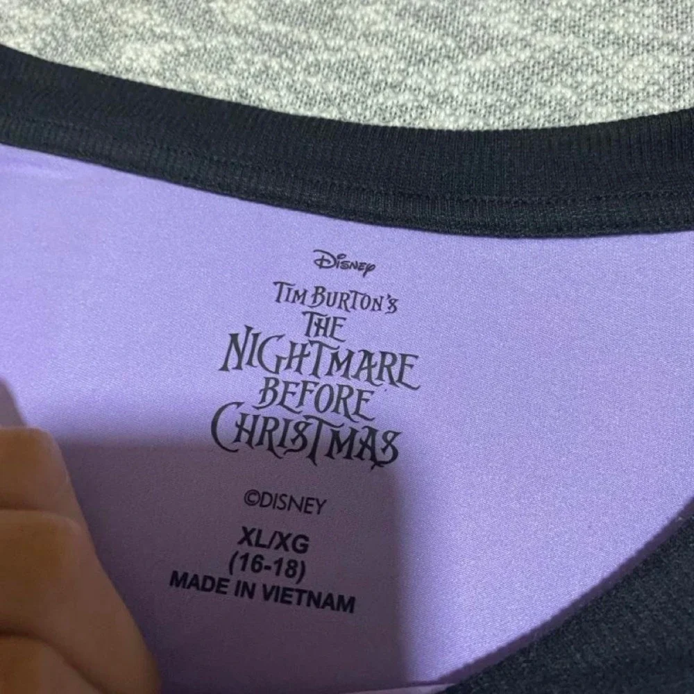 Disney Nightmare Before Christmas purple sleepshirt XL (16-18) MWT. SKU-A543 - Picture 4 of 6